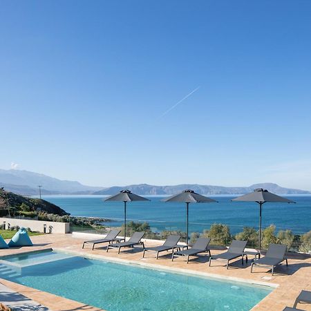 الشقق الفندقية Petres في  Pietra Di Mare المظهر الخارجي الصورة